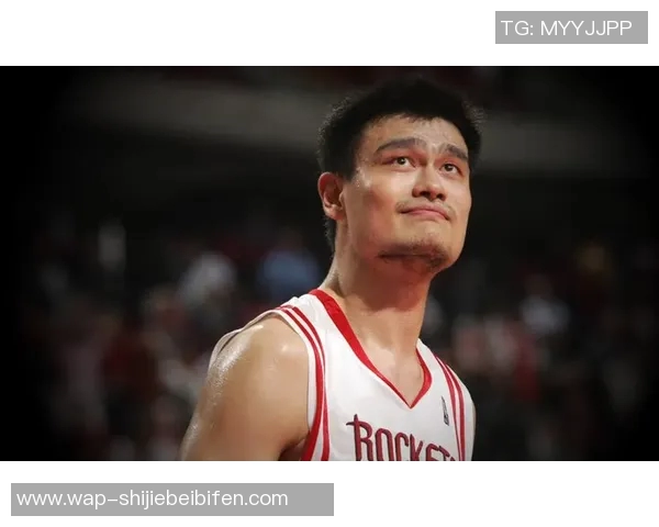运动新闻布鲁克洛佩斯：从NBA巨星到篮球战术的领军人物